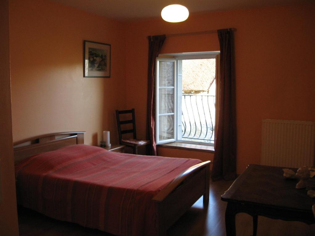 Chez Robert et Catherine Dompierre-sur-Mont Chambre photo