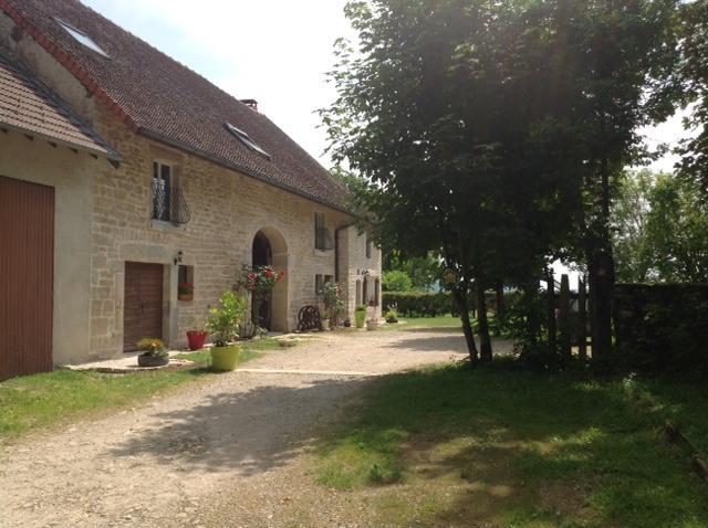 Chez Robert et Catherine Dompierre-sur-Mont Extérieur photo